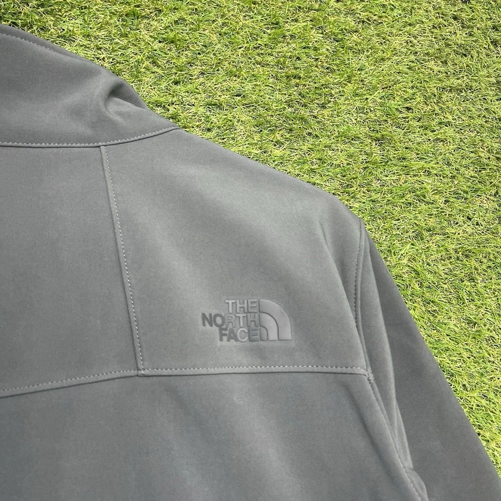 North Face Apex Risor Jacket Mens Small Standard Fit Zip Up Gray Outdoors NWT